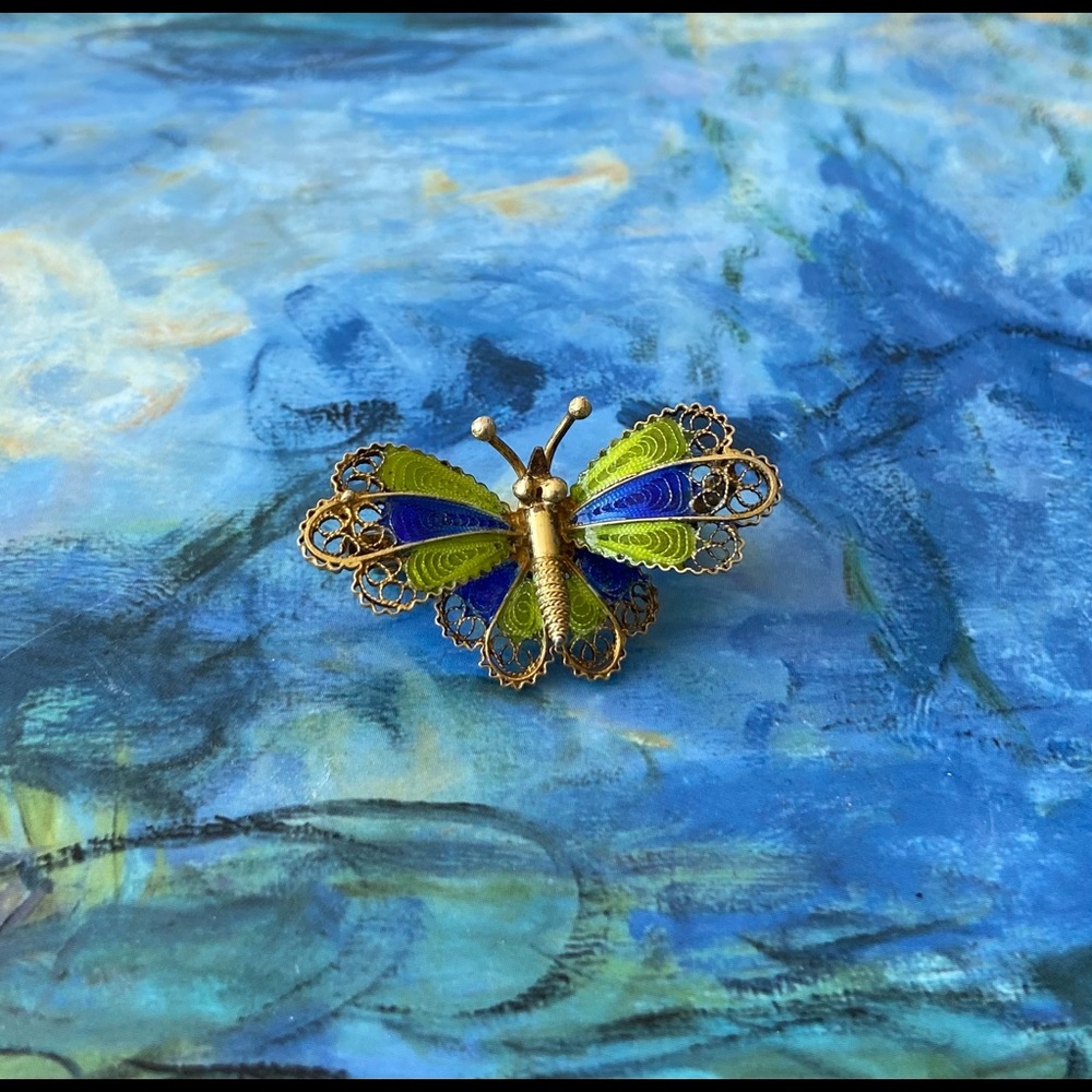🦋Antique Italian gold-plated silver filigree butterfly pin